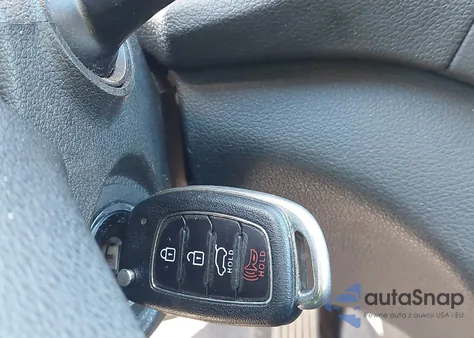 2016 Hyundai Tucson Se from USA, damaged, VIN KM8J33A49GU202526